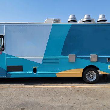 2012 Freightliner MT45 Food Truck for Sale