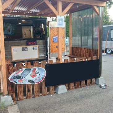 Custom Built Beer, Wine and Cider Trailer