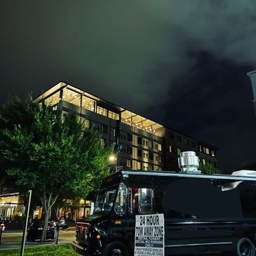 18-Foot, Fully Equipped Food Truck for Sale